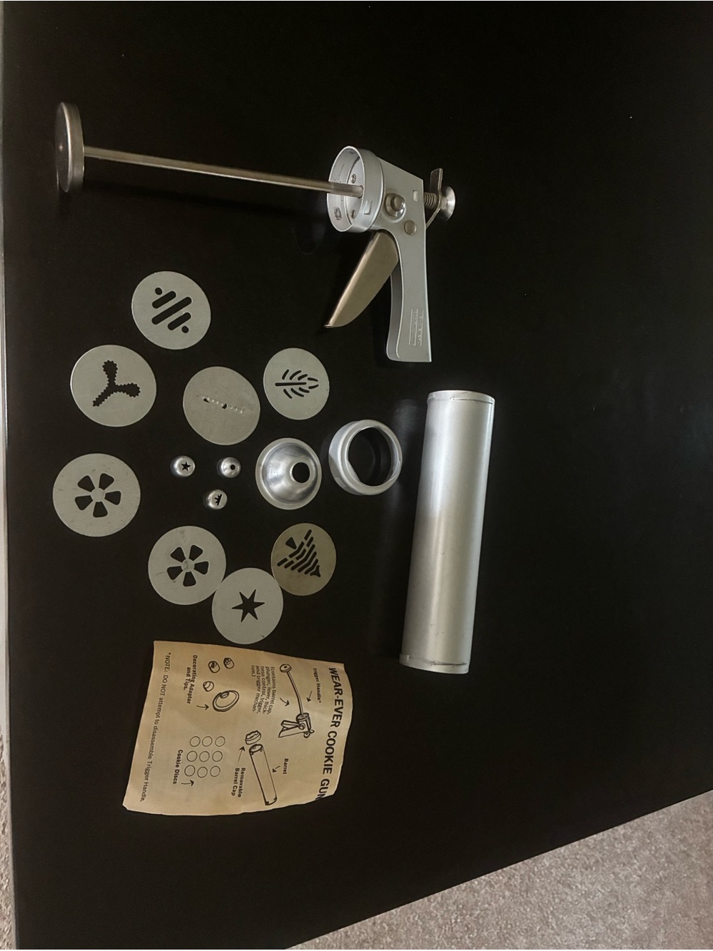 Silver Cookie Press with 12 Decorative Discs - Stainless Style